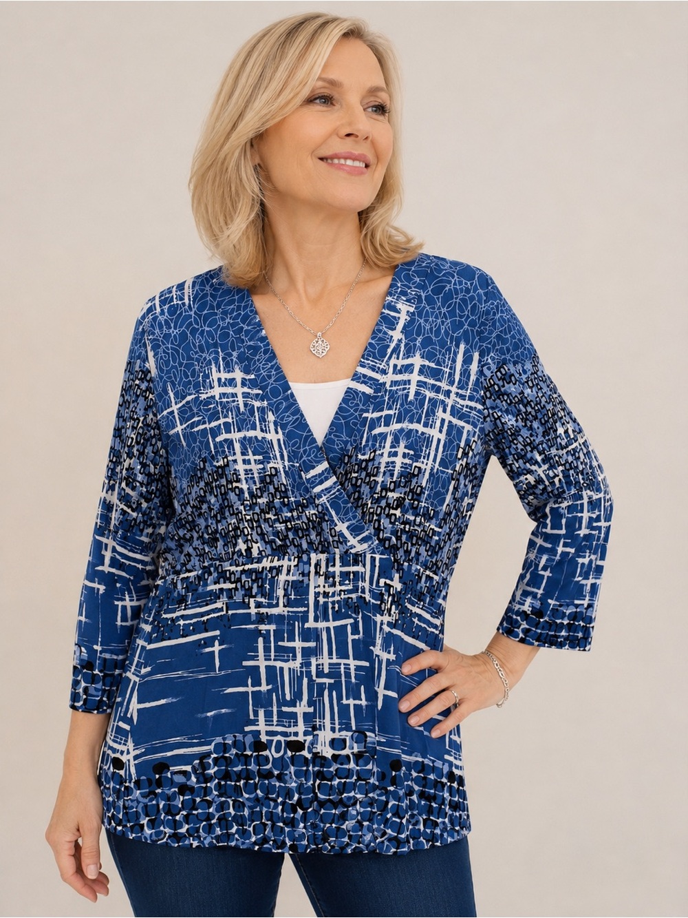 Chico's Traveler Size 3 Blue Abstract Pattern Top Faux Wrap Blouse Chicos XL